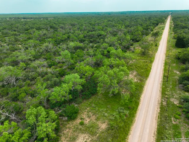 $420,000 | 0 Count Road 5232, Yancey, TX 78850