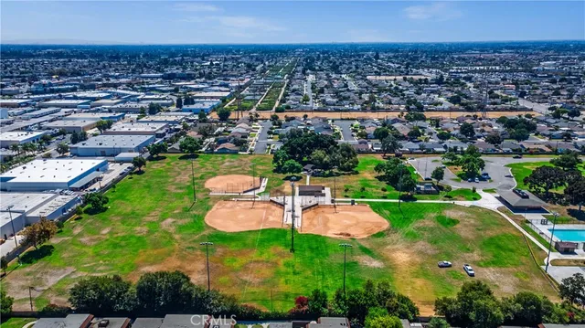 $725,000 | 1424 North Stoneyhaven Lane, Anaheim, CA 92801