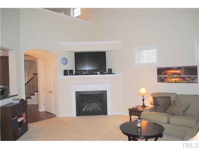 6116 Blakeman Lane Raleigh, NC 27617 - Photo 4 of 25 Den/Family/Great Room