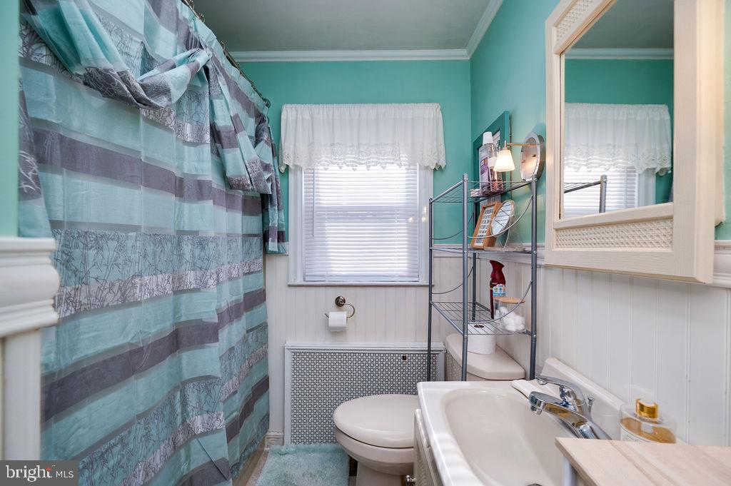 118 Beverly Avenue Reading, PA 19607 - Photo 6 of 12 Gallery Image 6