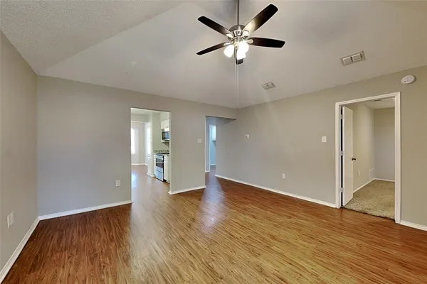 $2,095 | 4109 Meadow Park Drive, Arlington, TX 76017