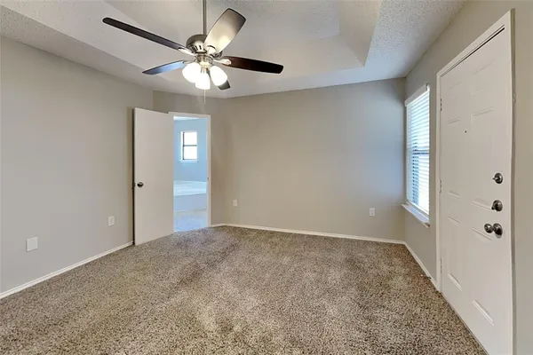 $2,095 | 4109 Meadow Park Drive, Arlington, TX 76017