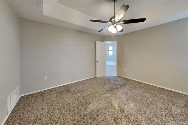 $2,095 | 4109 Meadow Park Drive, Arlington, TX 76017