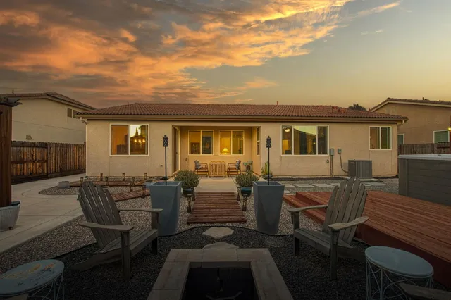 $495,000 | 1066 La Canada Avenue, Clovis, CA 93619