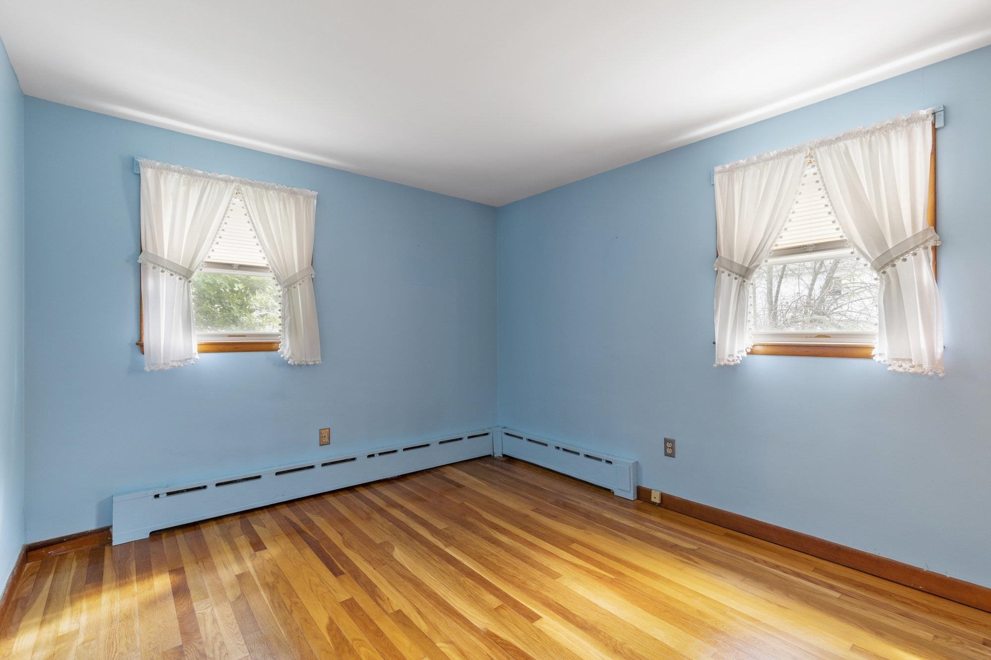 354 Wallis Road Rye, NH 03870 - Photo 16 of 38
