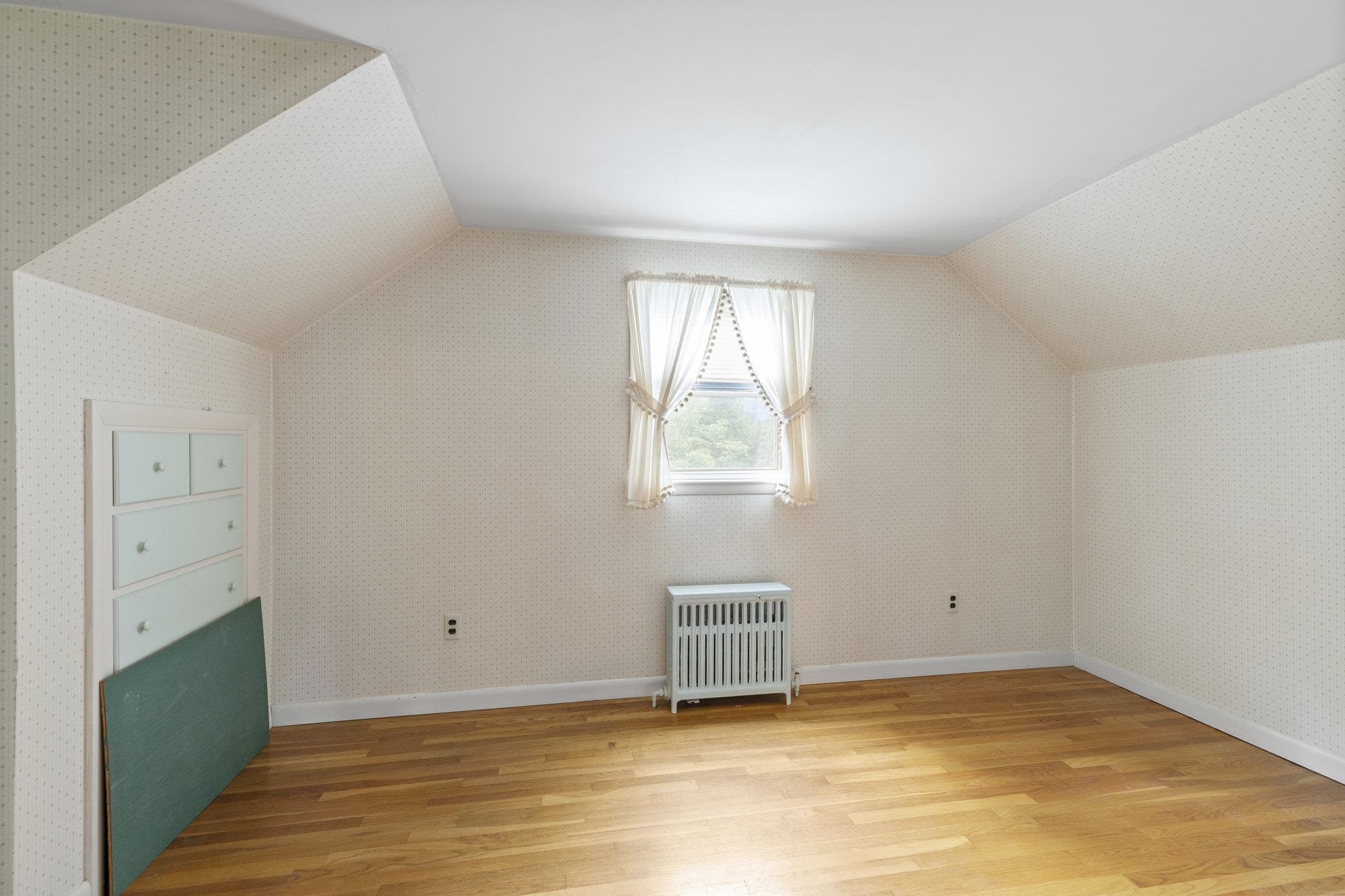 354 Wallis Road Rye, NH 03870 - Photo 19 of 38