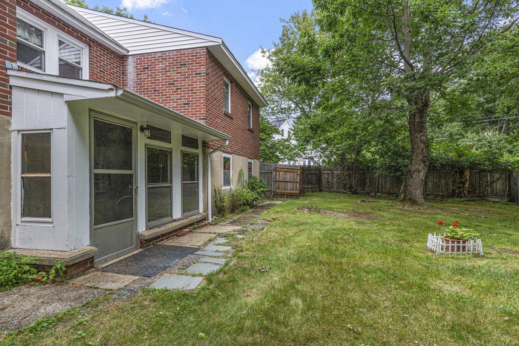 354 Wallis Road Rye, NH 03870 - Photo 35 of 38
