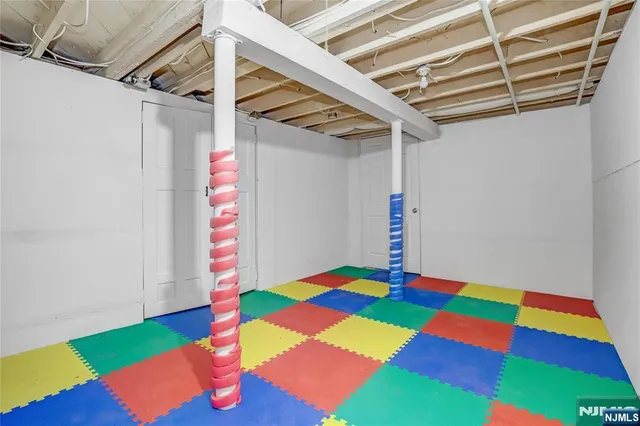 $935,000 | 165 Pine Street, Hackensack, NJ 07601