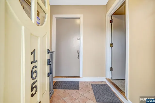 $935,000 | 165 Pine Street, Hackensack, NJ 07601