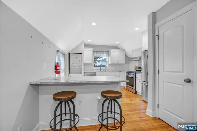 $935,000 | 165 Pine Street, Hackensack, NJ 07601