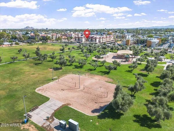 $157,900 | 3033 East Devonshire Avenue, Unit 2003, Phoenix, AZ 85016