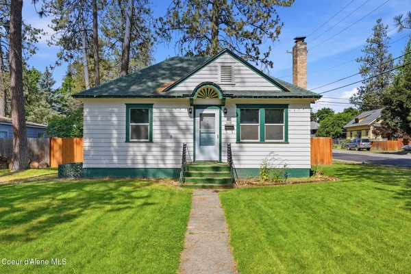 $275,000 | 124 North 4th Street, Cheney, WA 99004
