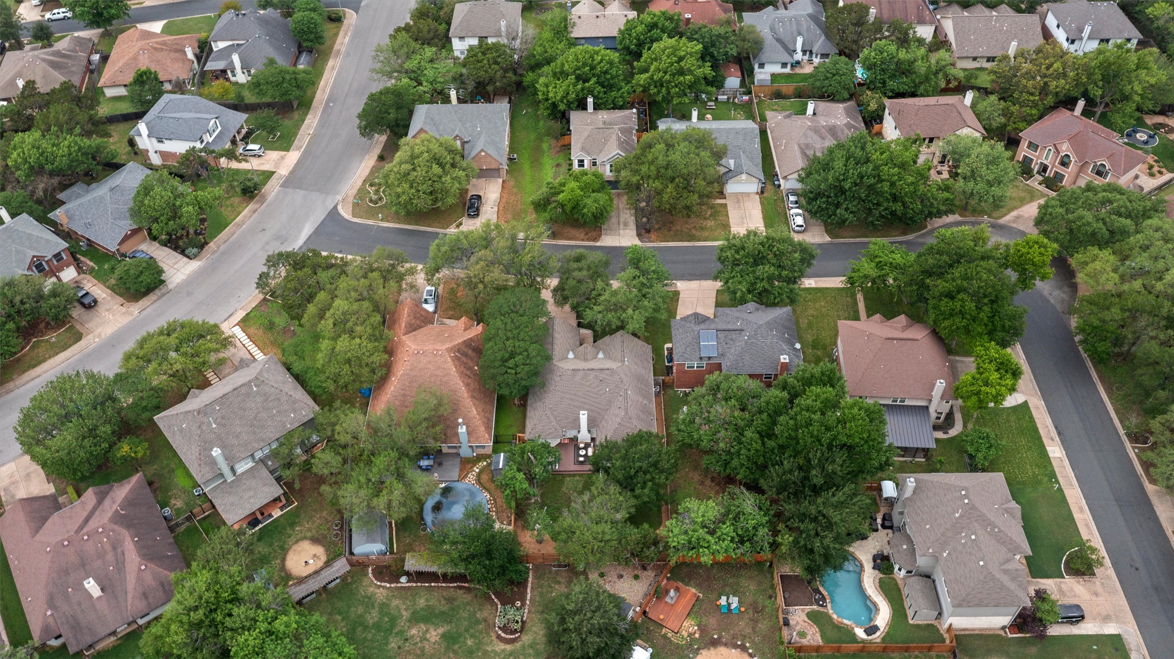 9305 Lightwood Loop Austin, TX 78748 - Photo 37 of 40 an aerial view of multiple house