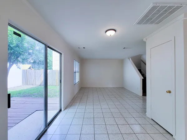 $1,750 | 11810 Rolling Stream Drive, Tomball, TX 77375