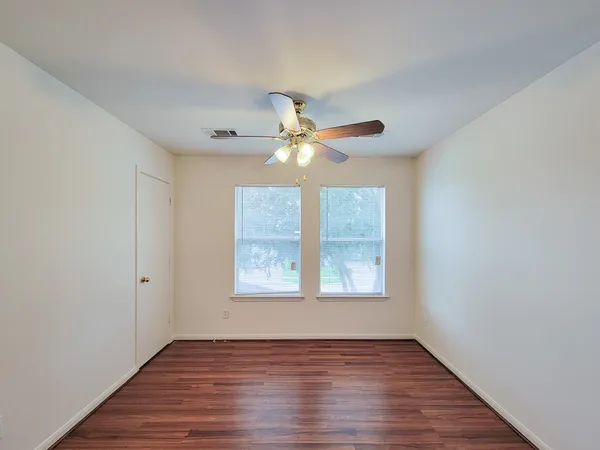$1,750 | 11810 Rolling Stream Drive, Tomball, TX 77375