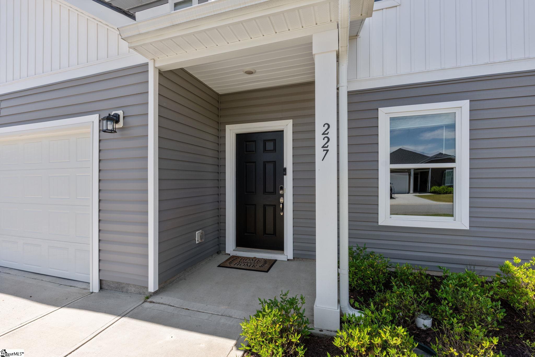 227 Addysons Way Fountain Inn, SC 29644 - Photo 4 of 40