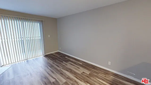 $2,519 | 245 Pine Avenue, Unit 430, Long Beach, CA 90802