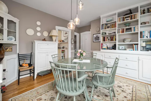 $1,395,000 | 116 Whipple Road, Kittery, ME 03904