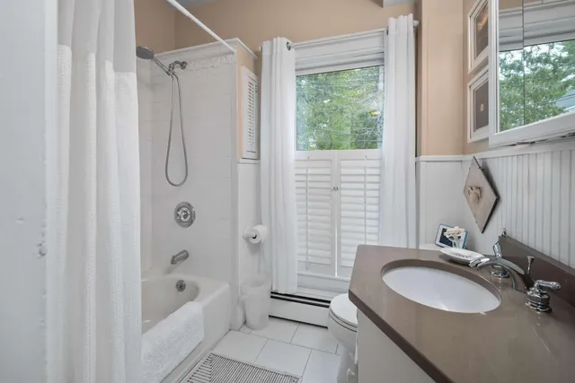 $1,395,000 | 116 Whipple Road, Kittery, ME 03904