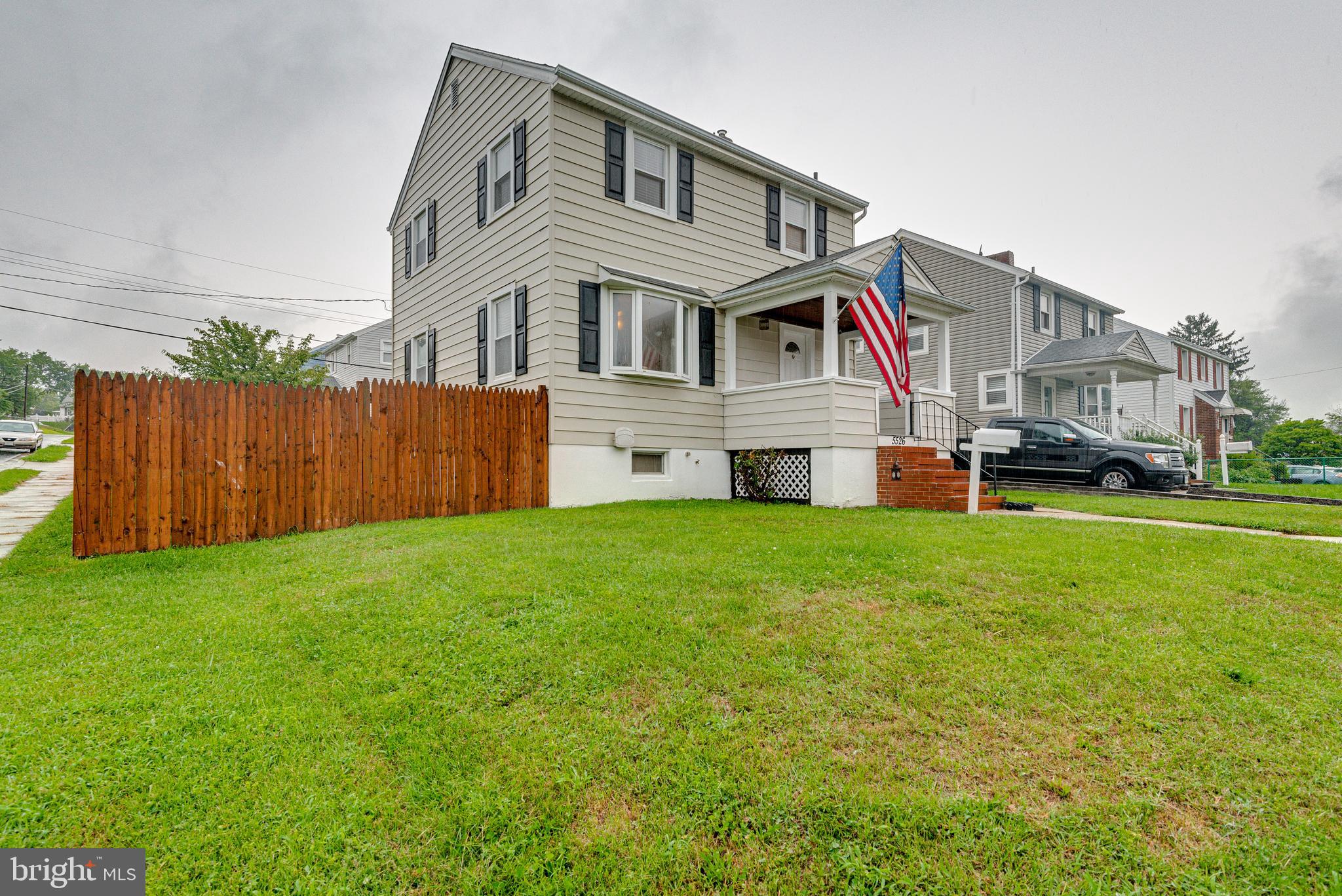 5526 Ashbourne Road Baltimore, MD 21227 - Photo 3 of 39 Gallery Image 3
