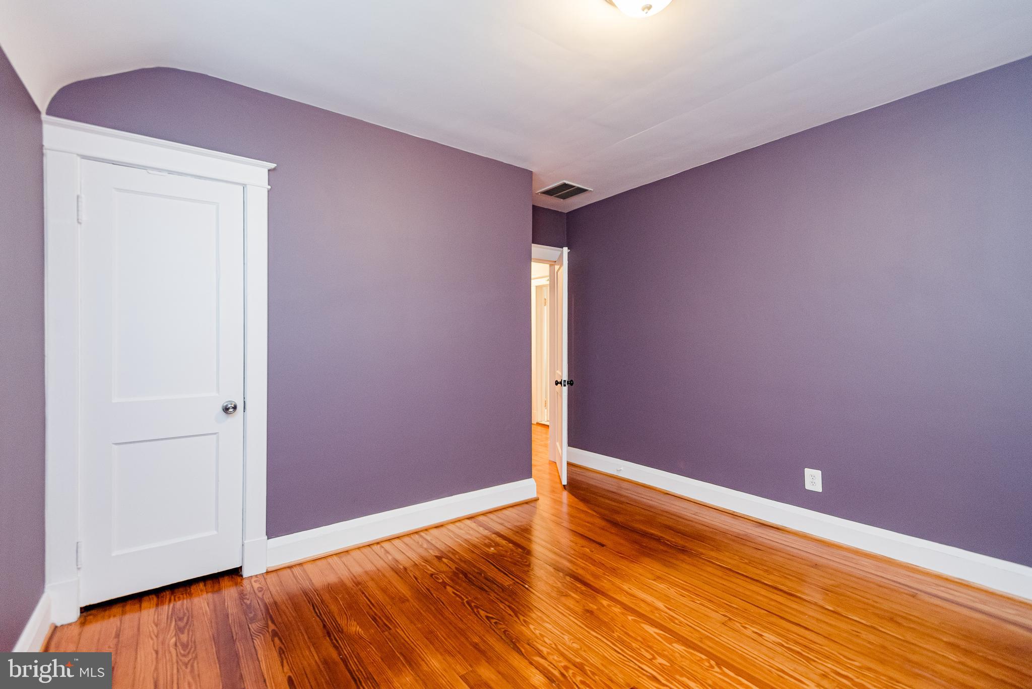 5526 Ashbourne Road Baltimore, MD 21227 - Photo 26 of 39 Gallery Image 26