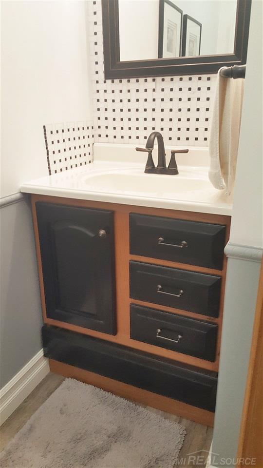 5155 State Road Fort Gratiot, MI 48059 - Photo 21 of 33
