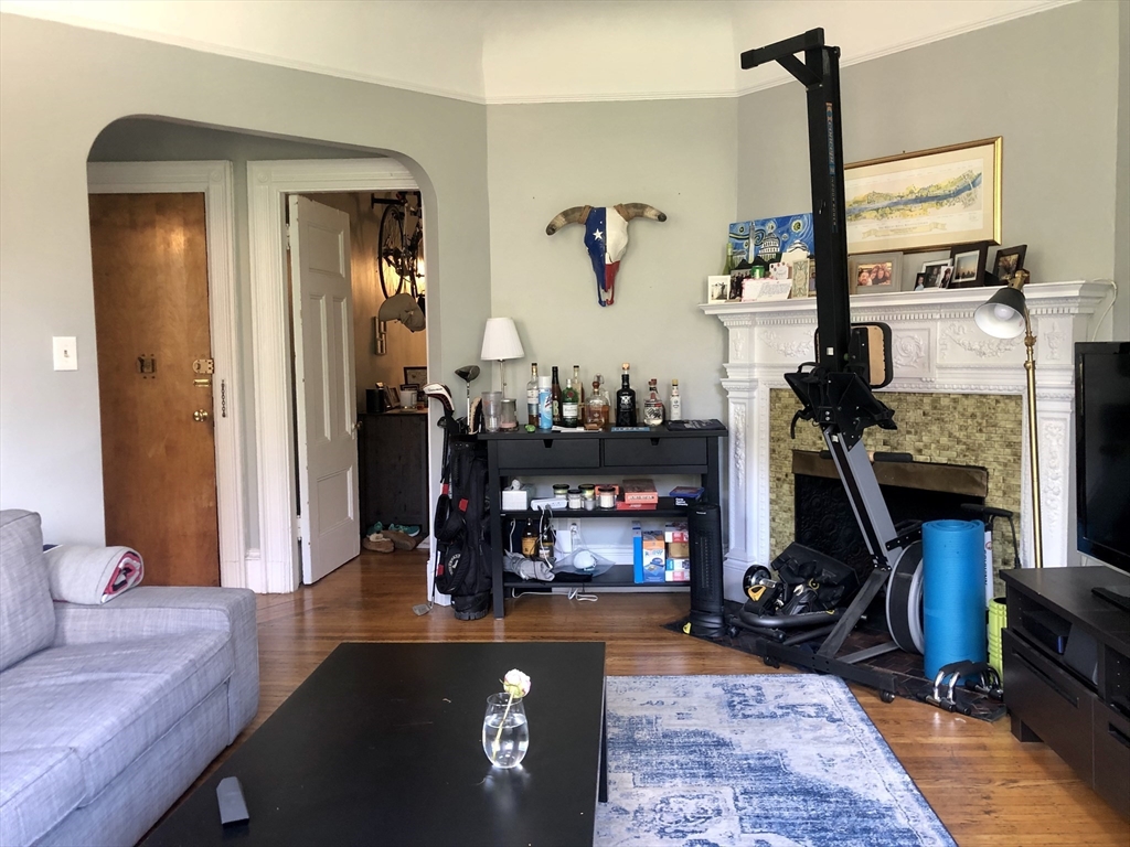 259 Beacon Street, Unit 32 Boston, MA 02116 - Photo 9 of 18