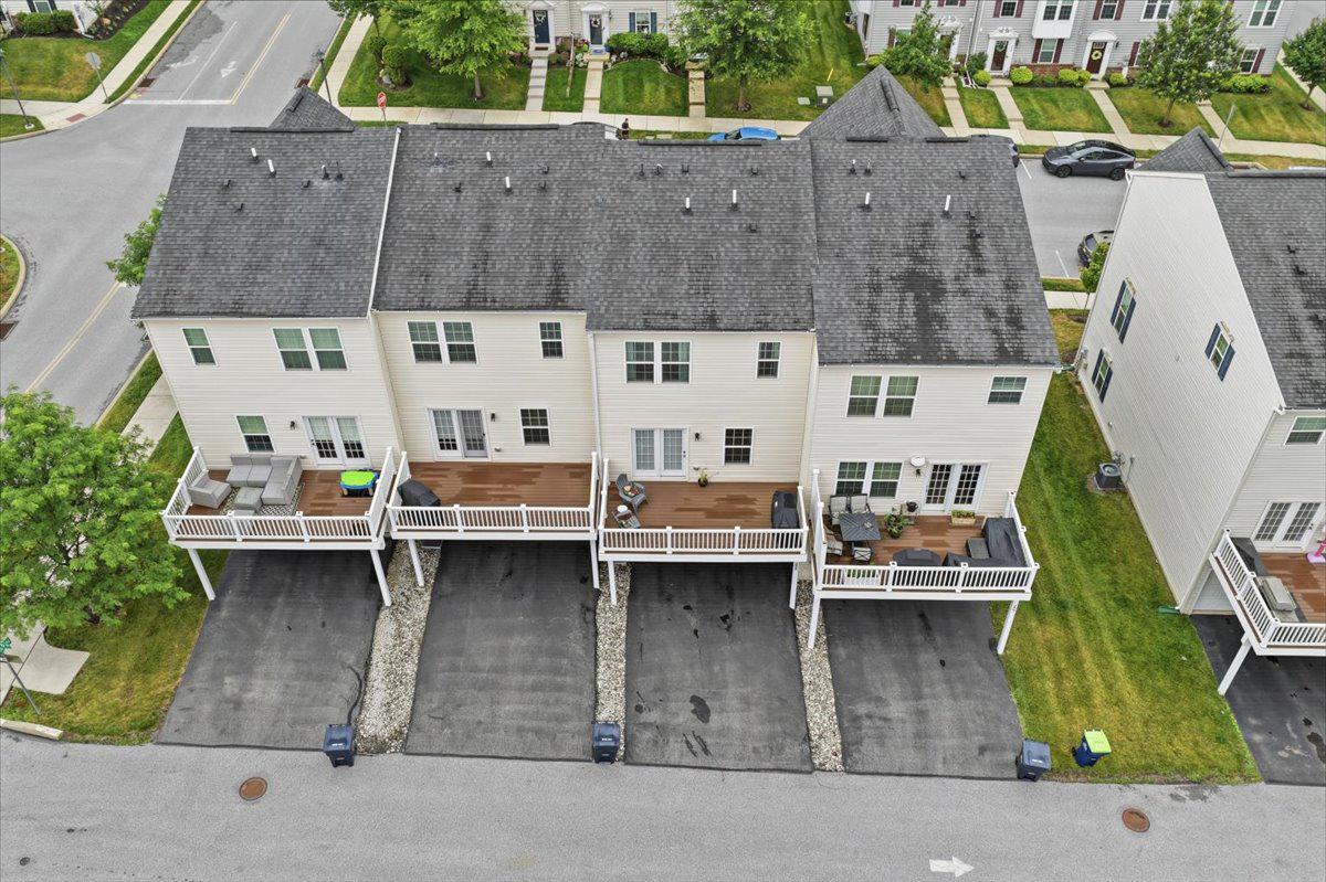 225 Ashburn Road Phoenixville, PA 19460 - Photo 30 of 35 Trex decks.