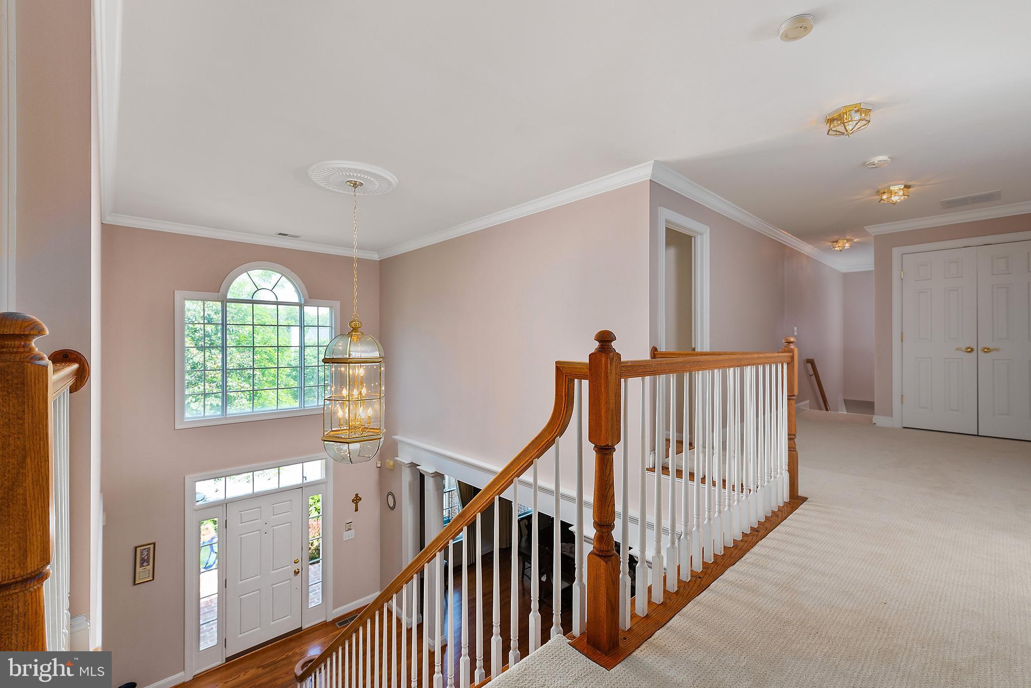 3203 Homewood Road Davidsonville, MD 21035 - Photo 21 of 49 2-story foyer overlook
