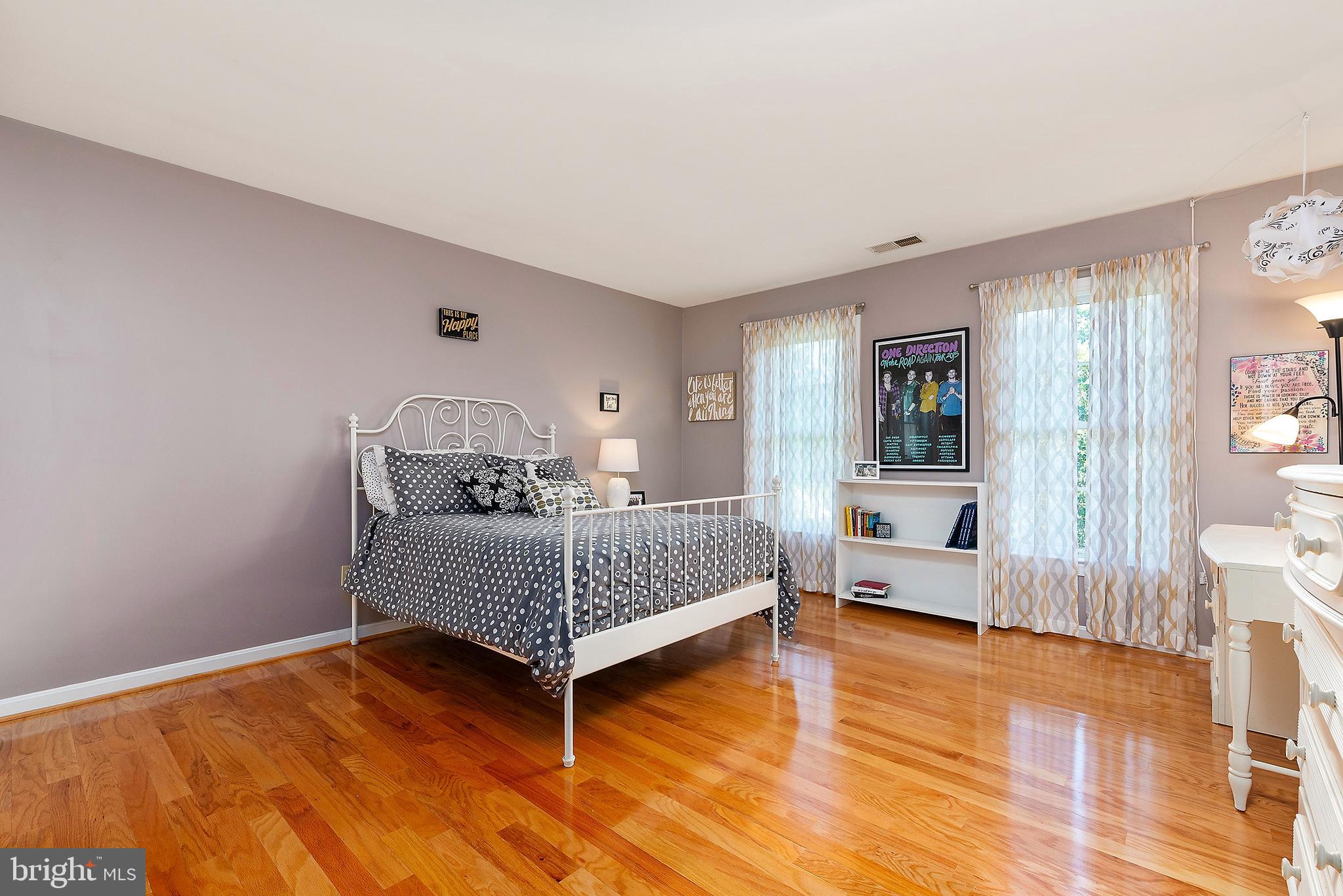 3203 Homewood Road Davidsonville, MD 21035 - Photo 22 of 49 2nd bedroom with it's own private full bath