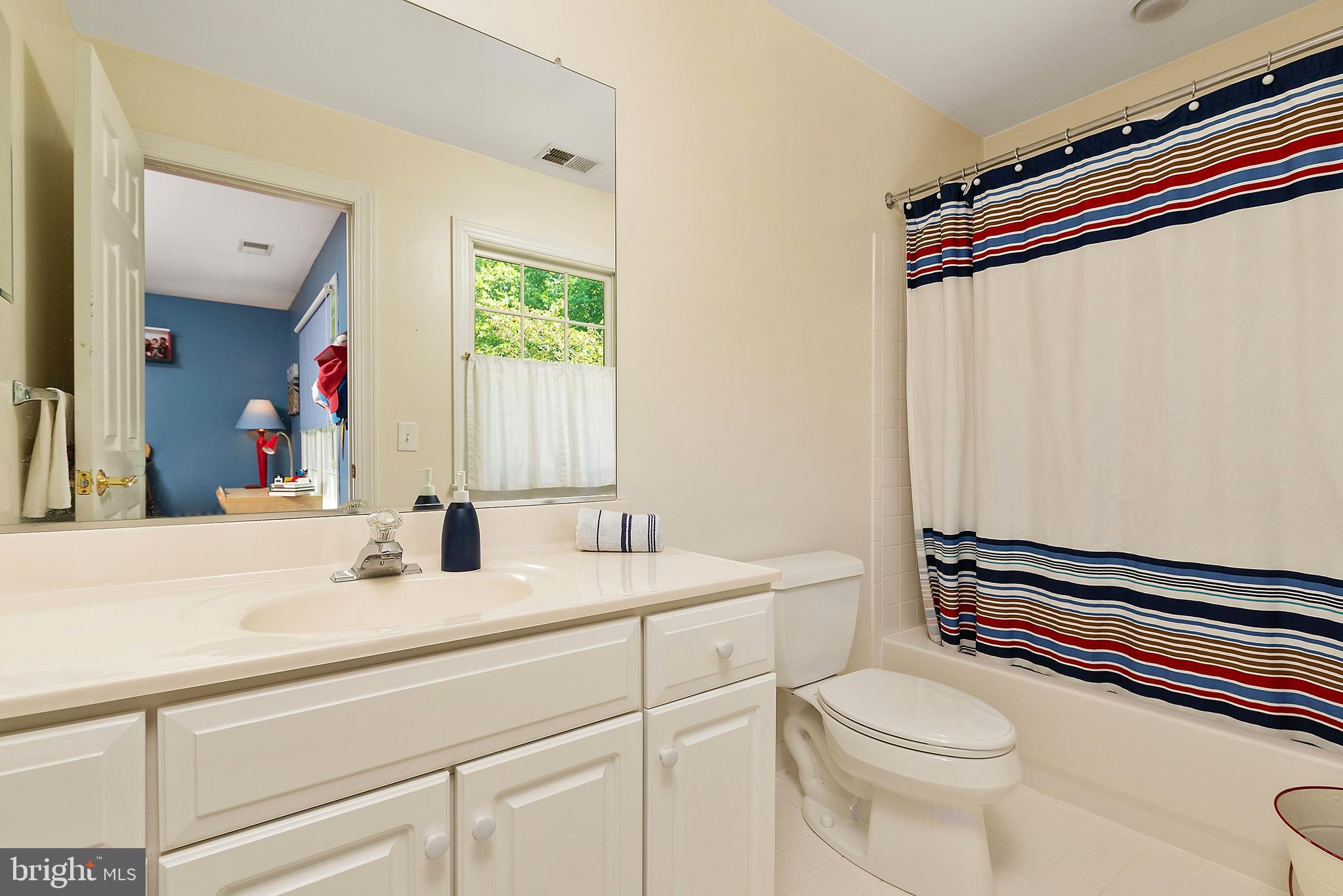 3203 Homewood Road Davidsonville, MD 21035 - Photo 26 of 49 Full bathroom for bedroom #3