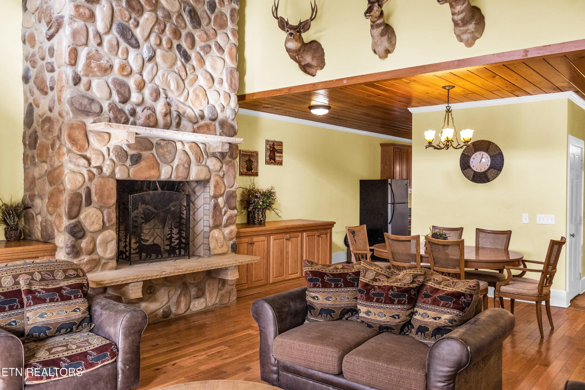 128 Rafter Road Tellico Plains, TN 37385 - Photo 8 of 39