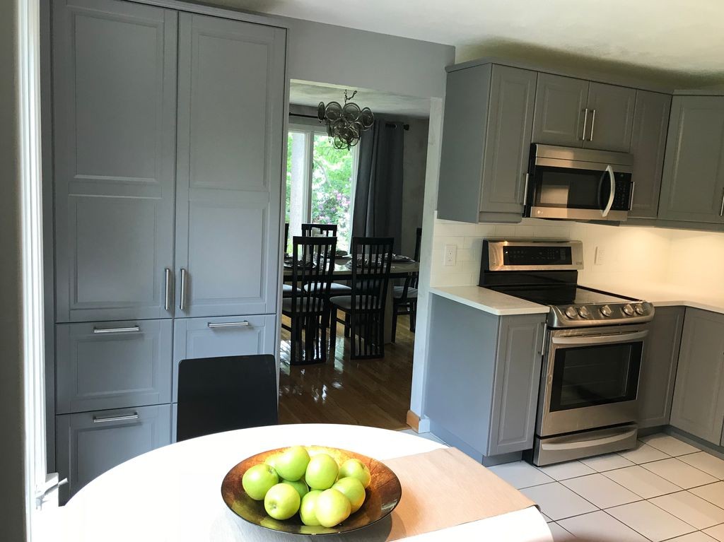 9 Barefoot Hill Road Sharon, MA 02067 - Photo 3 of 24 Gallery Image 3