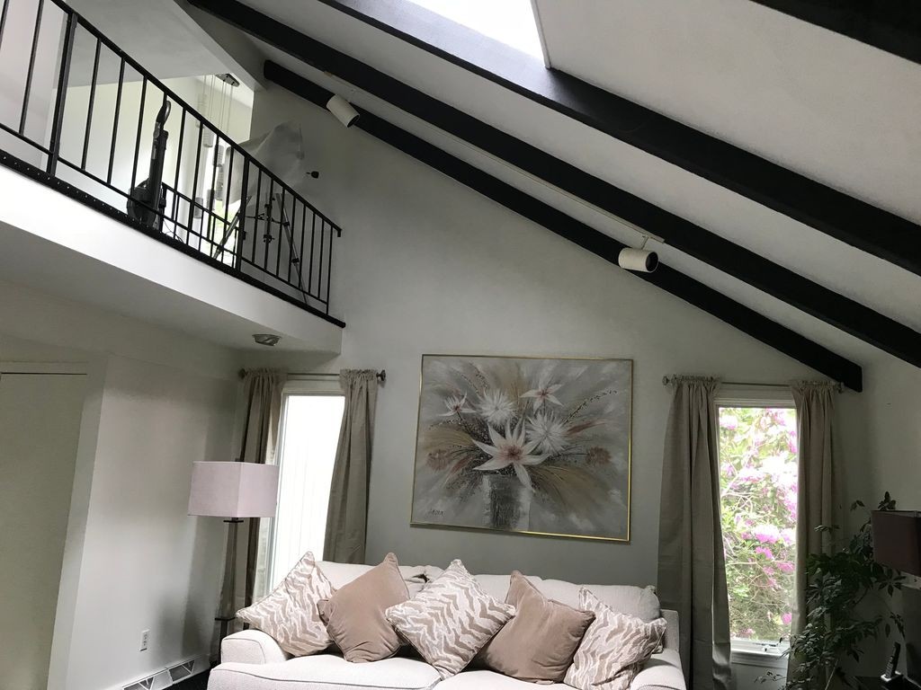 9 Barefoot Hill Road Sharon, MA 02067 - Photo 9 of 24 Gallery Image 9