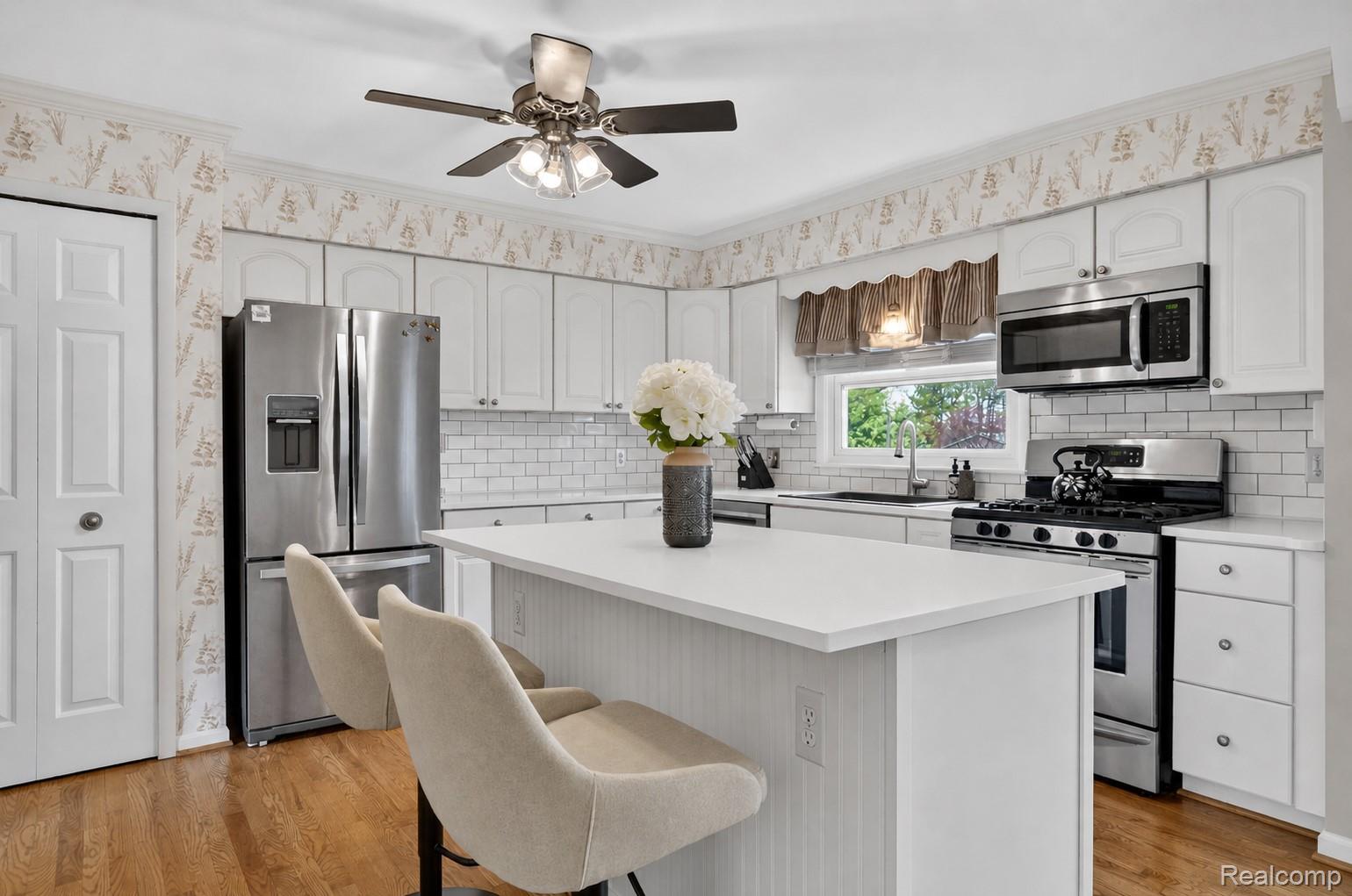 1180 North Hurd Road Ortonville, MI 48462 - Photo 14 of 43 Kitchen 2.jpg