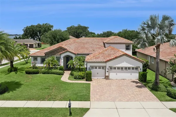$940,000 | 4017 Isle Vista Avenue, Orlando, FL 32812