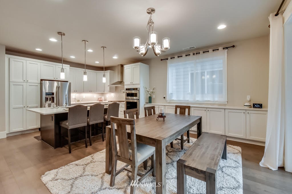 4321 224th Place Southeast Bothell, WA 98021 - Photo 7 of 24