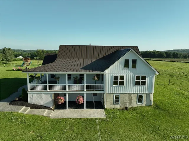 $330,000 | 8079 County Road 3, Centerville, NY 14065