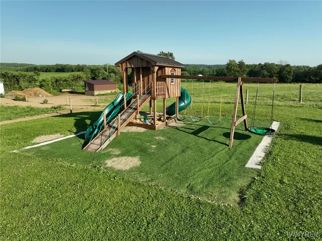 $330,000 | 8079 County Road 3, Centerville, NY 14065