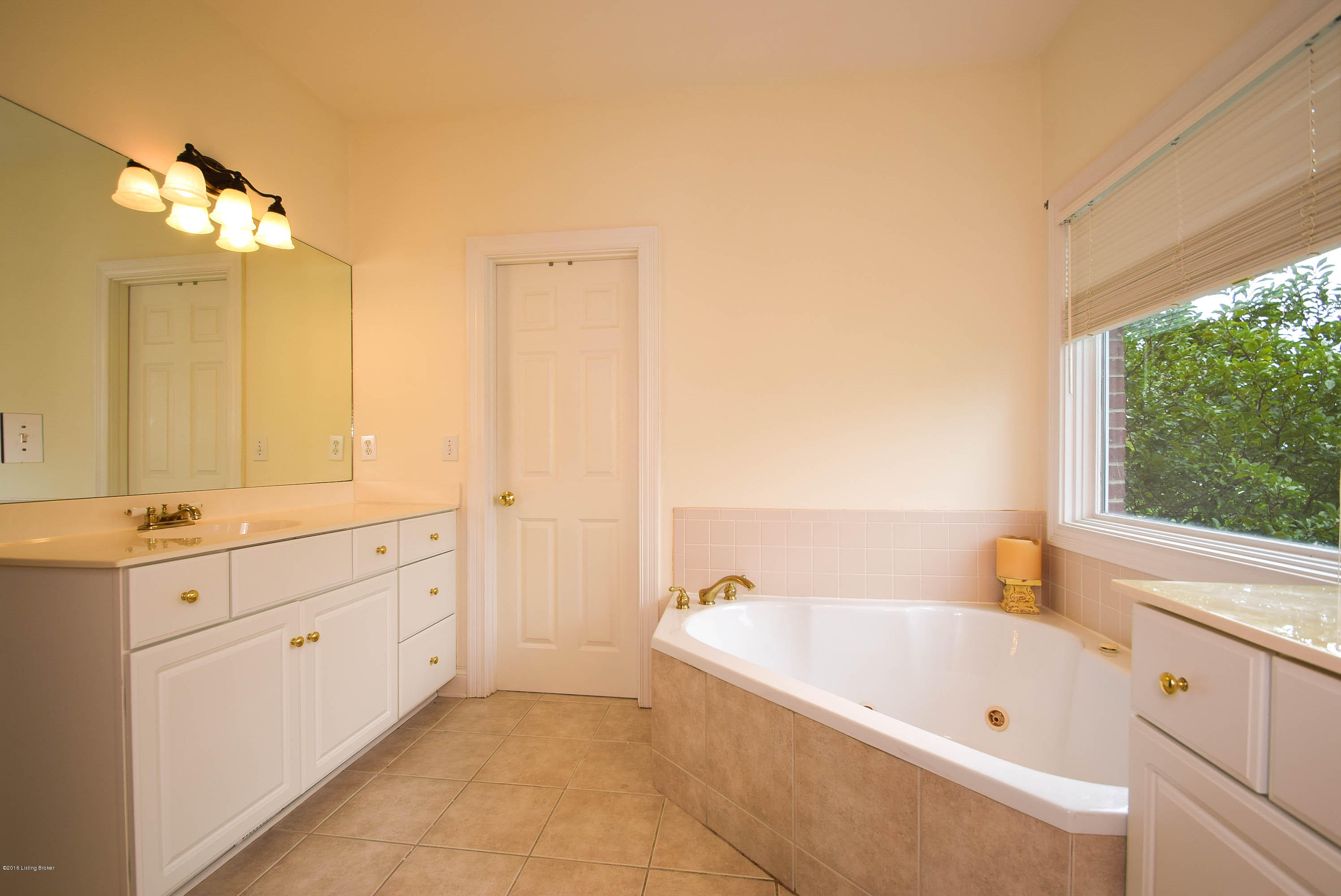 12602 Ridgemoor Drive Prospect, KY 40059 - Photo 25 of 31 DSC_0099