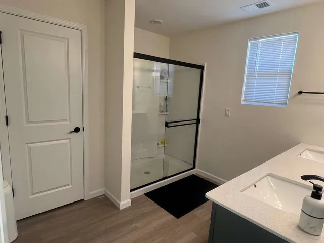 $3,250 | 24453 West Kroll Drive, Plainfield, IL 60585