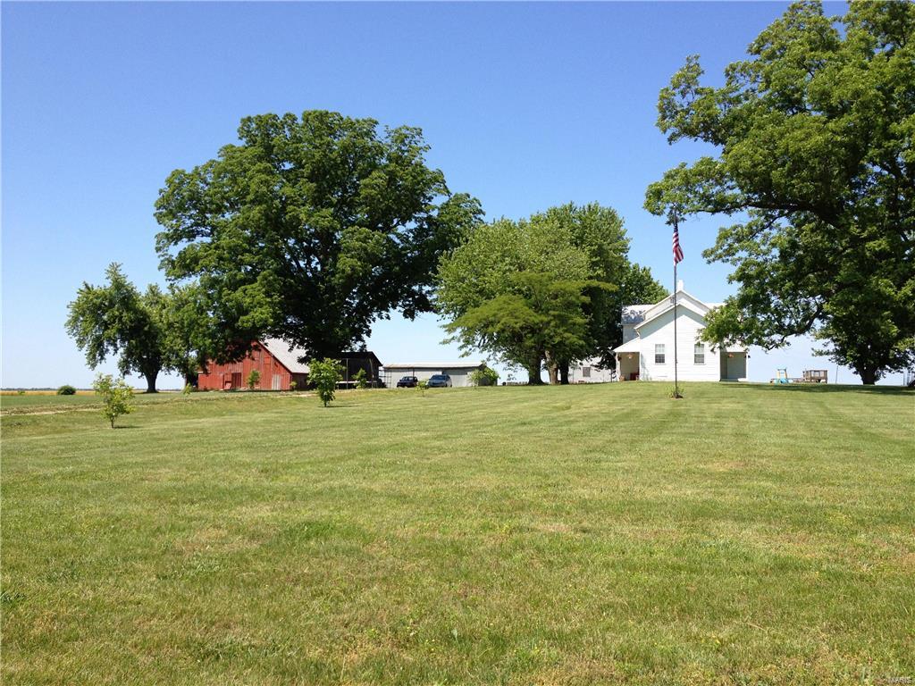 6129 L Road Waterloo, IL 62298 - Photo 1 of 55