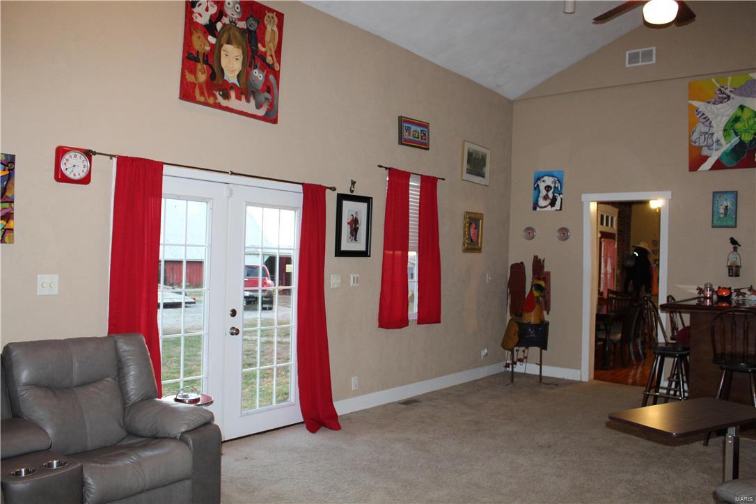 6129 L Road Waterloo, IL 62298 - Photo 11 of 55