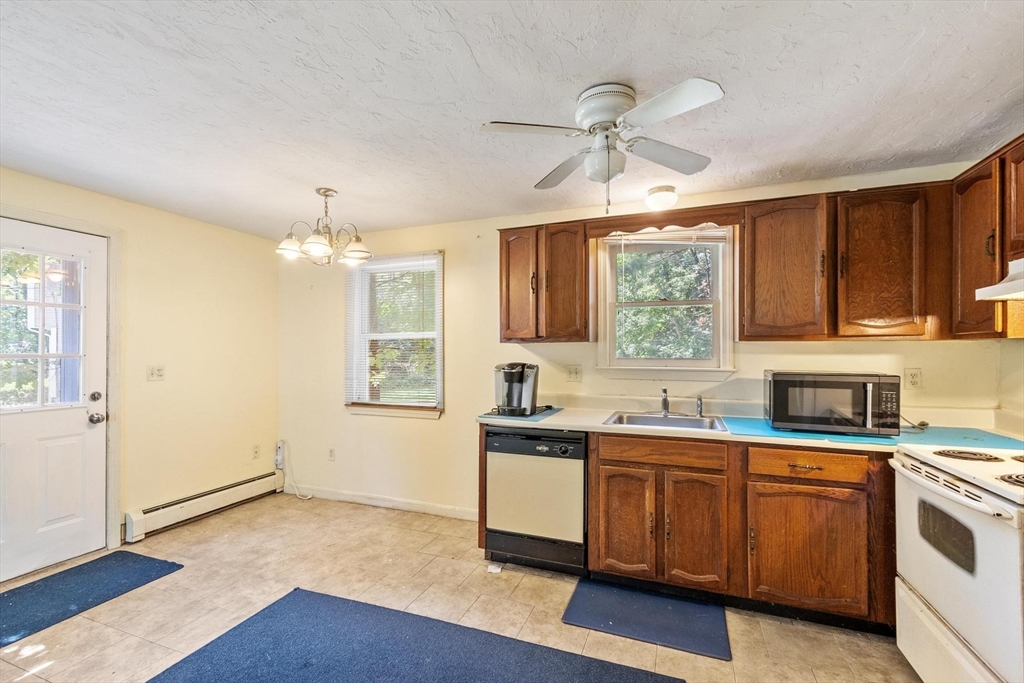 198 Hayden Road, Unit 198 Groton, MA 01450 - Photo 10 of 27