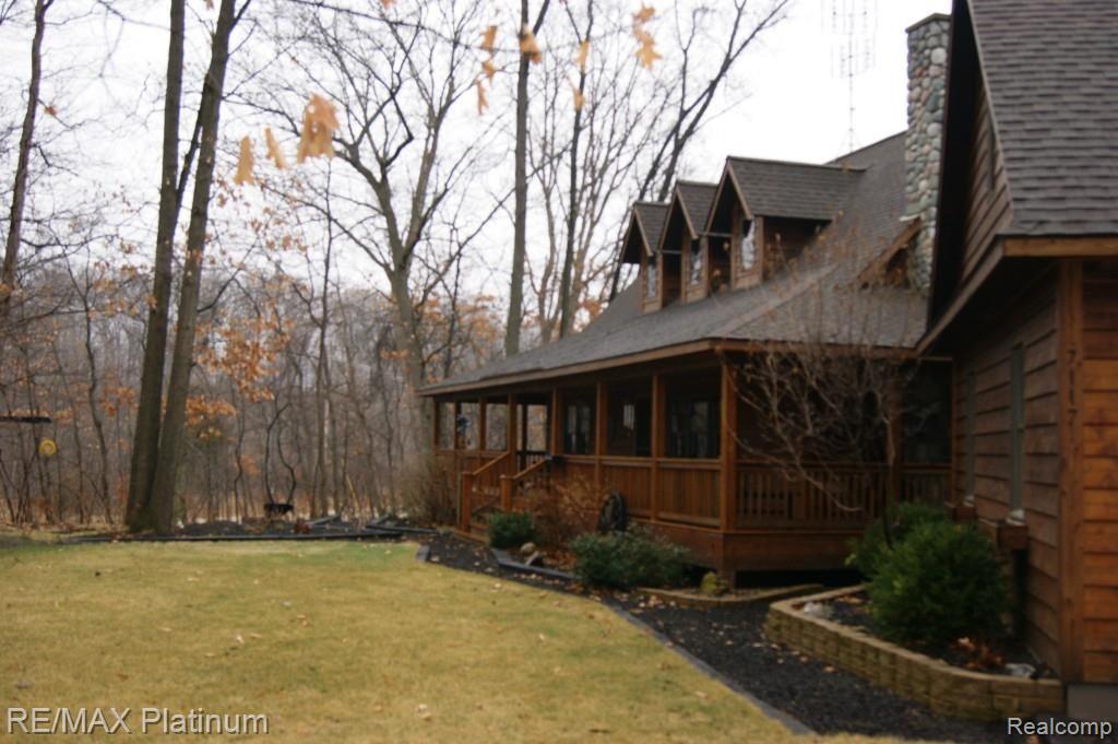 7117 North Fleming Road Fowlerville, MI 48836 - Photo 11 of 97
