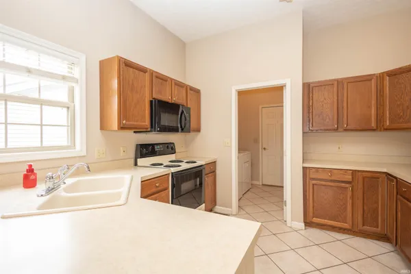 $289,900 | 1842 Mill Pond Lane, Lafayette, IN 47905