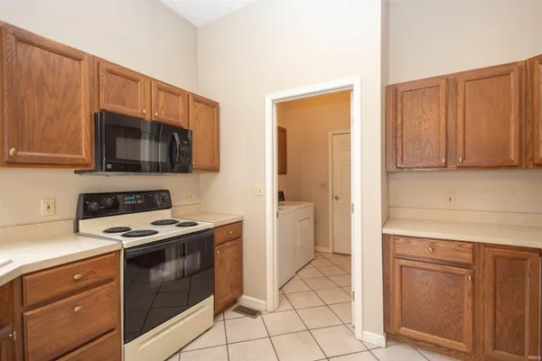 $289,900 | 1842 Mill Pond Lane, Lafayette, IN 47905