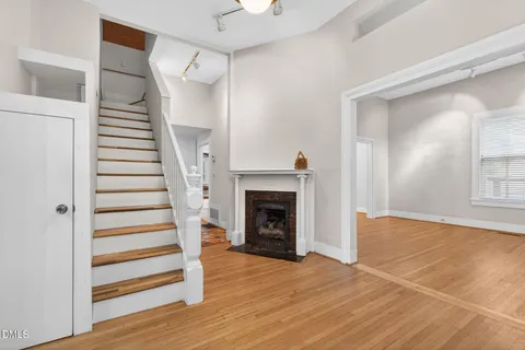 $750,000 | 502 Devereux Street, Raleigh, NC 27605