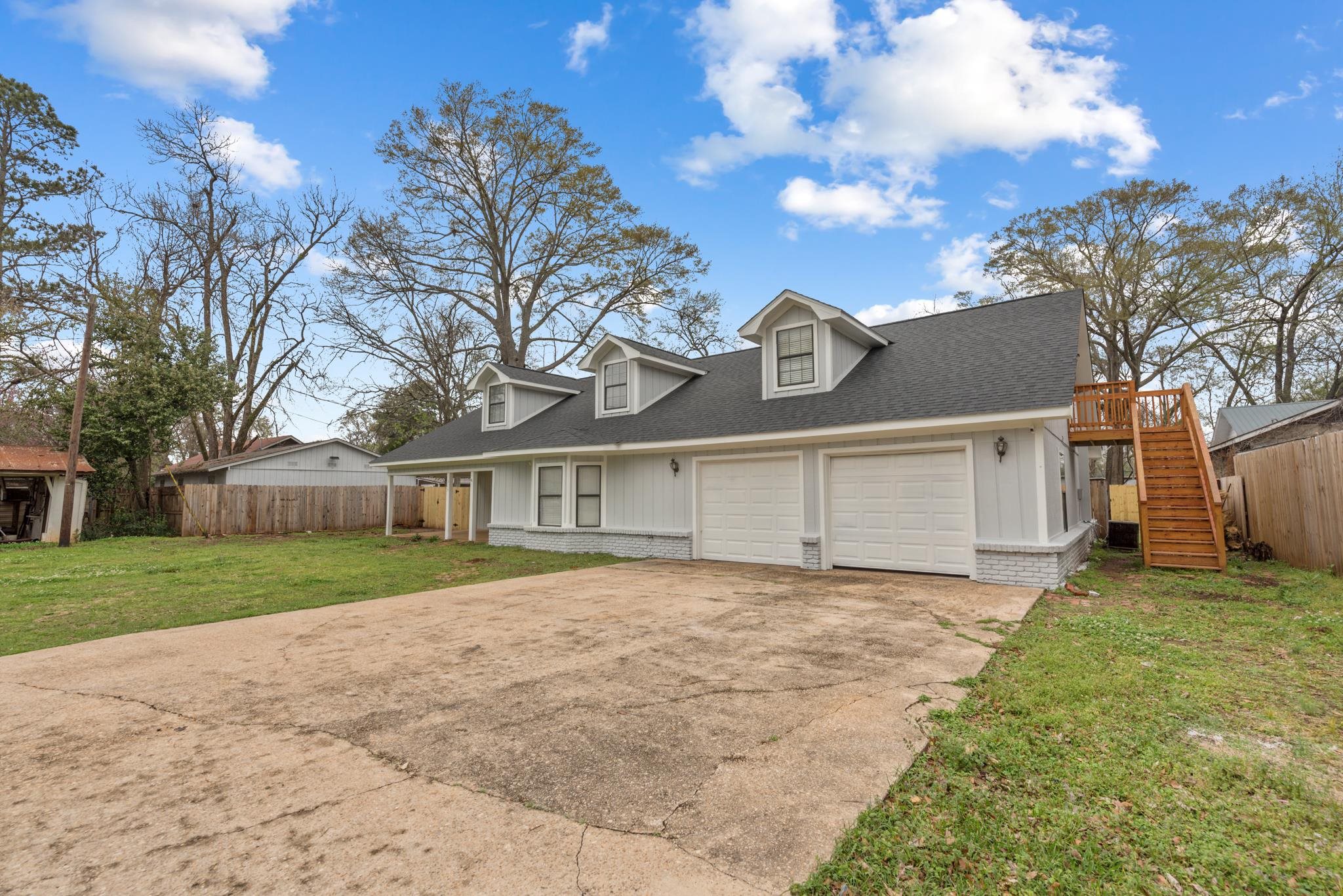 315 East Clinton Street Jackson, AL 36545 - Photo 3 of 30