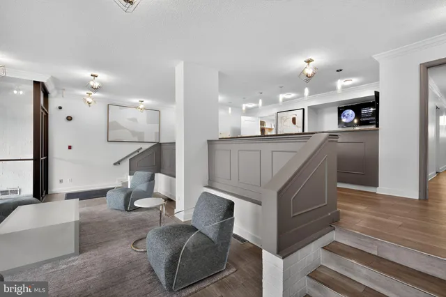 $165,000 | 118 Monroe Street, Unit 604, Rockville, MD 20850